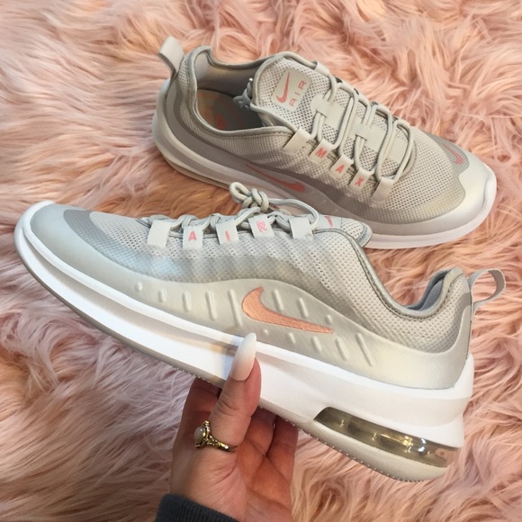 Nike Shoes - New Women’s Nike Air Max Axis
